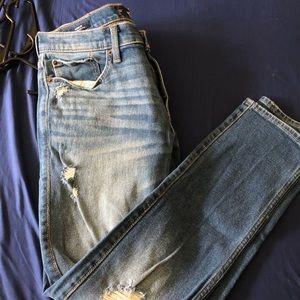 Hollister jeans